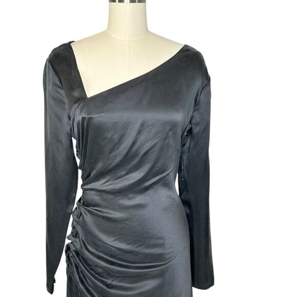 Equipment Annalise Black Silk Asymmetrical Midi Dress | Size 6 - Picture 8 of 12